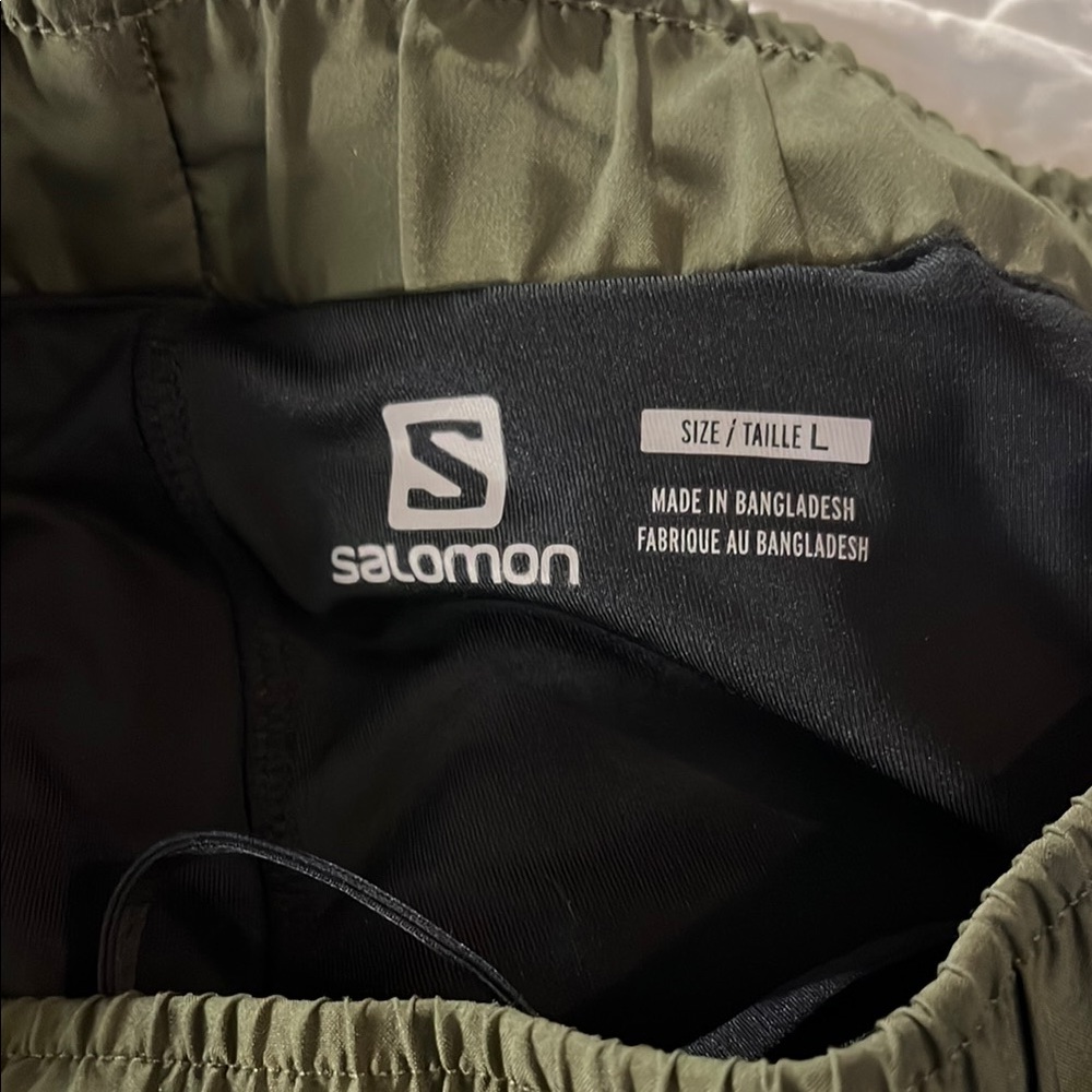 Salomon trail running shorts - Large